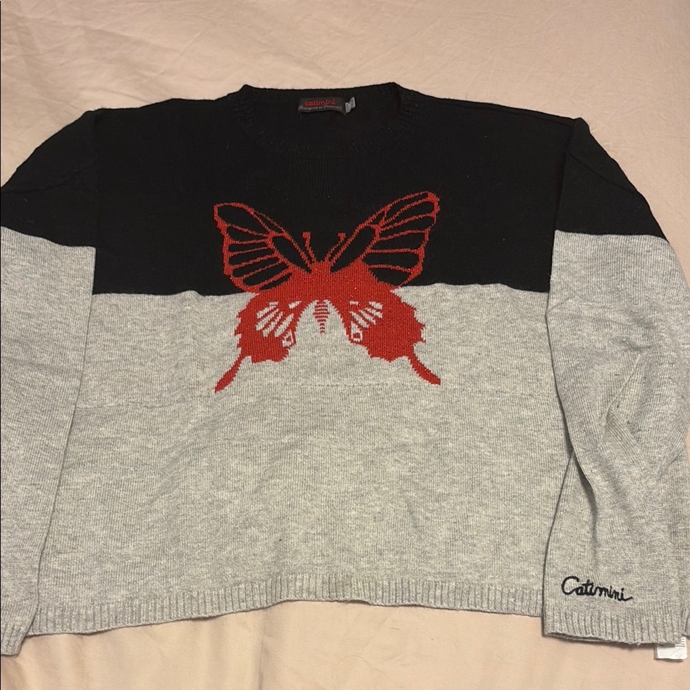 Catimini colorblock Sweater with Red Butterfly Design